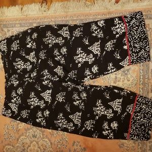 Black and White patterned pants